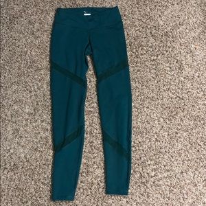 Green Old Navy Active Small Leggings!
